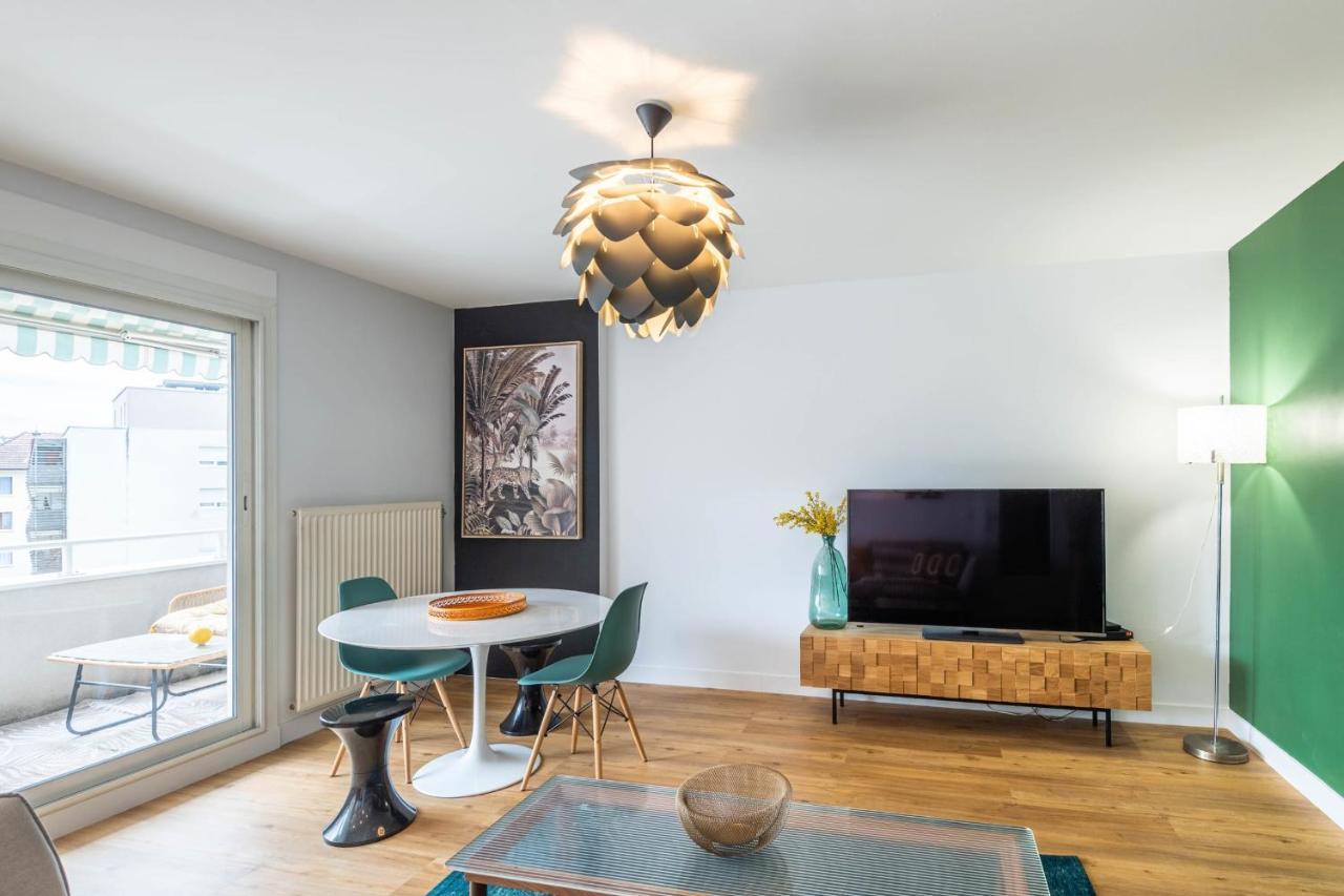 Florentine Furnished Flat Apartamento Annecy Exterior foto